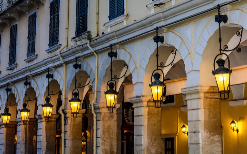 Esplanada i Liston, największy plac w Grecji